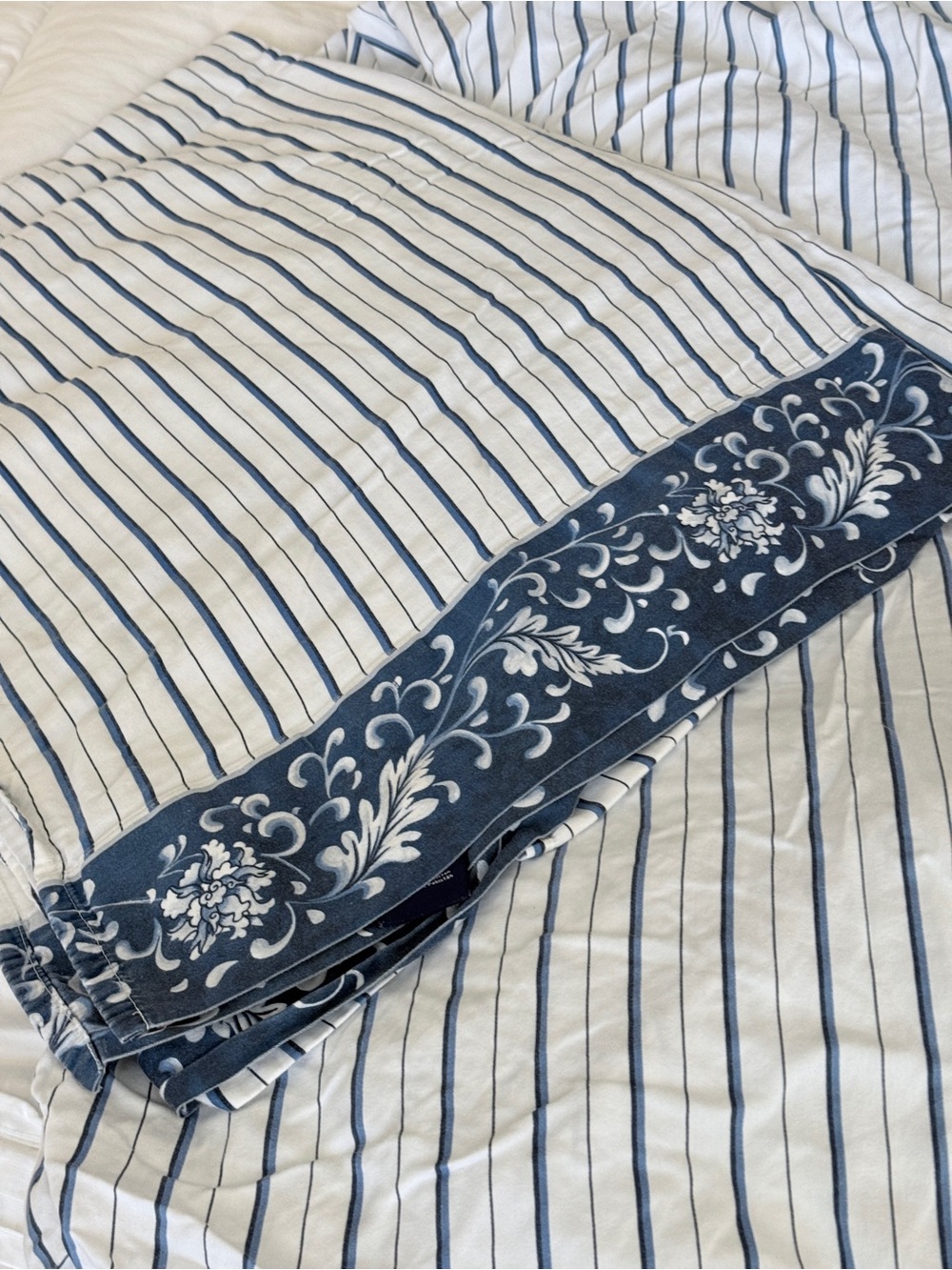 Chaps Ralph Lauren Camellia Queen Sheet Set - Flat & Fitted